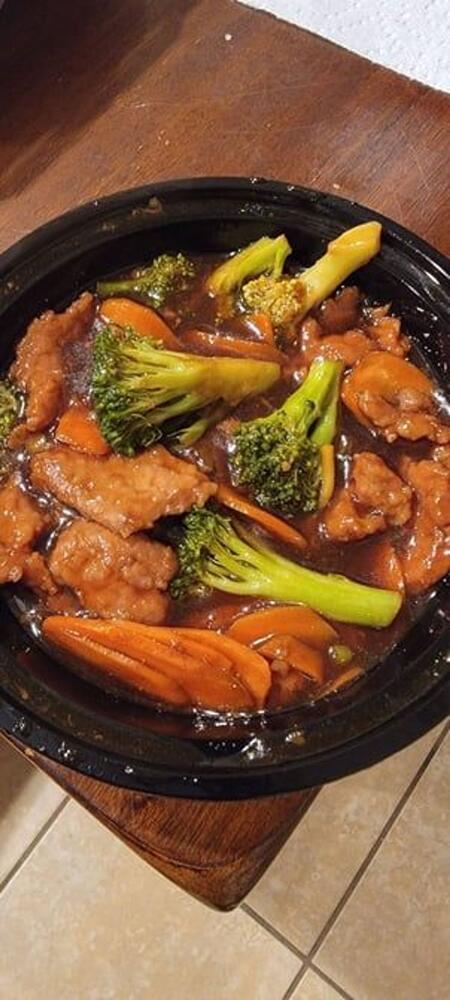 B2 Broccoli Beef